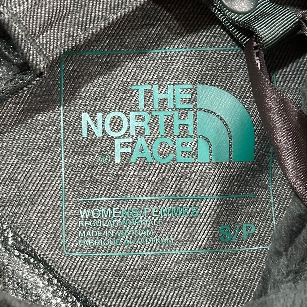 The North Face Women’s Insulated Hooded Winter Jacket - Size Small - Gray - Picture 9 of 9